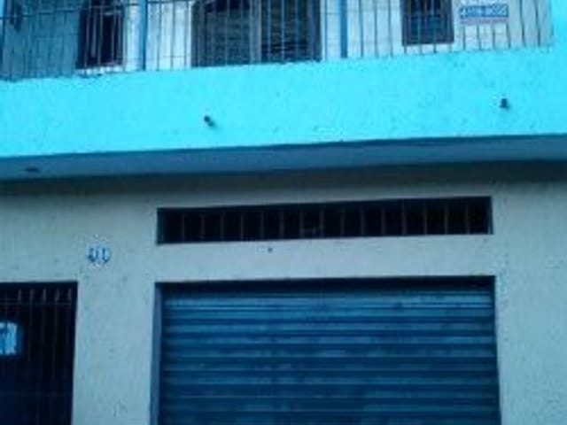 Sobrado com 247m² 3 quartos e 2 banheiros, à venda, no bairro Parque Imperial em Barueri