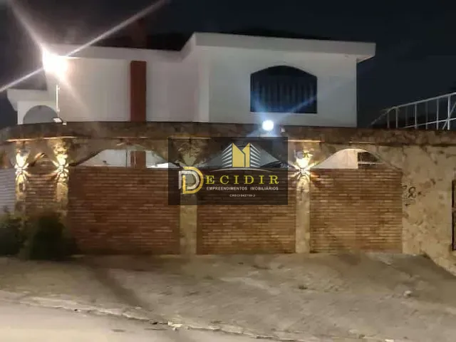 Sobrado 7 quartos e 12 banheiros, para alugar, no bairro Jardim Triana em São Paulo