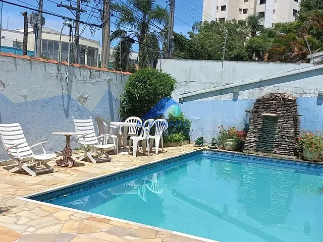 Sobrado com 300m² 4 quartos e 4 banheiros, à venda ou para alugar, no bairro Jardim Esplanada II em São José dos Campos