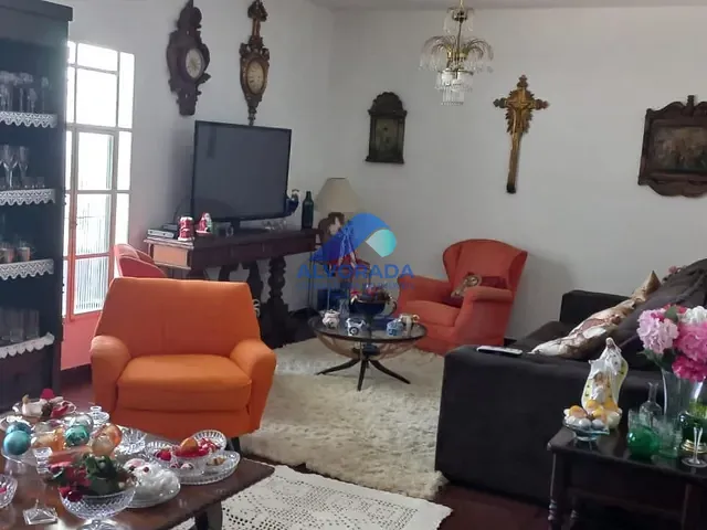 Sobrado com 300m² 4 quartos e 4 banheiros, à venda ou para alugar, no bairro Jardim Esplanada II em São José dos Campos