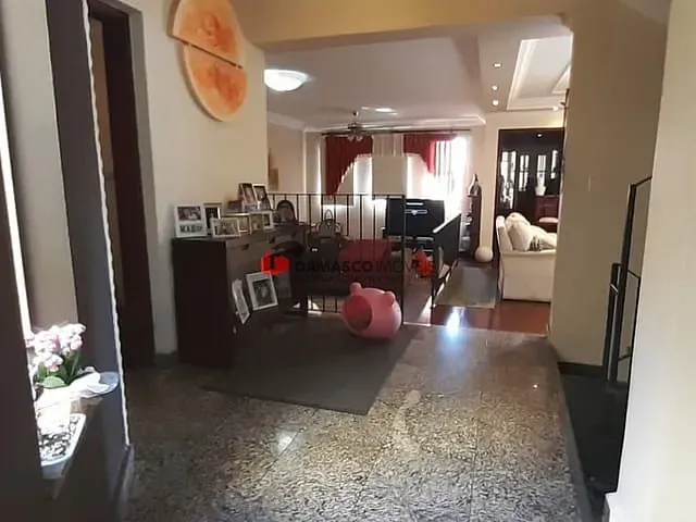 Sobrado com 780m² 3 quartos e 7 banheiros, à venda, no bairro Osvaldo Cruz em São Caetano Do Sul