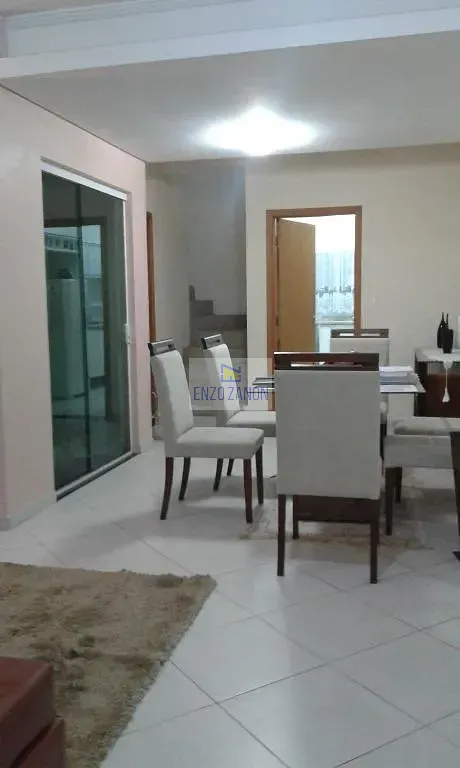 Sobrado, 3 quartos, 220 m² - Foto 1