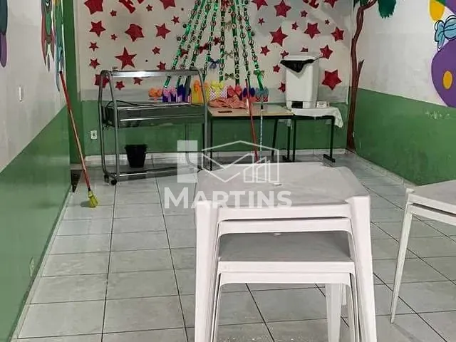 Sobrado com 250m² 5 quartos e 4 banheiros, à venda, no bairro Parque Ipê em São Paulo