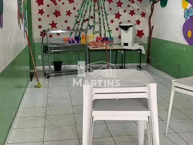 Sobrado com 250m² 5 quartos e 4 banheiros, à venda, no bairro Parque Ipê em São Paulo