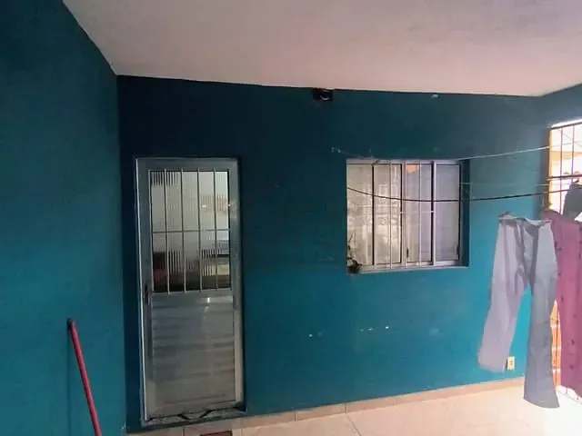 Sobrado com 72m² 2 quartos e 1 banheiro, à venda, no bairro Jardim Zaira em Mauá