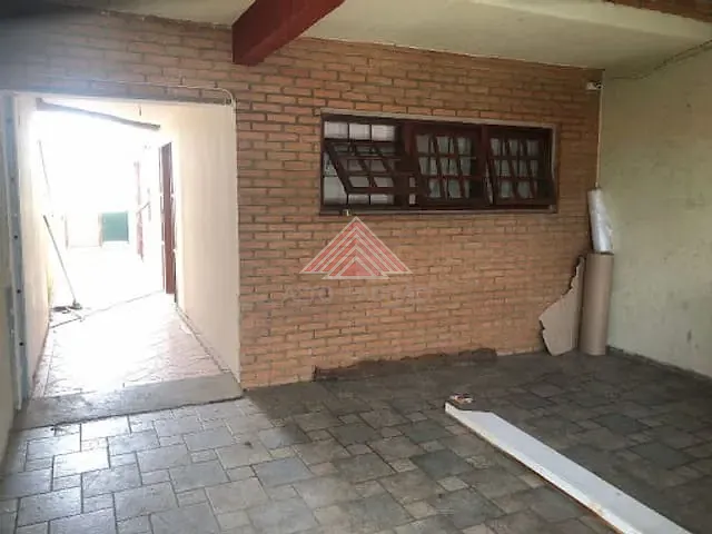 Sobrado com 150m² 3 quartos e 2 banheiros, à venda, no bairro Vila Nossa Senhora das Vitórias em Mauá