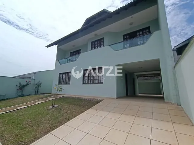 Sobrado com 271m² 3 quartos e 3 banheiros, à venda, no bairro Guabirotuba em Curitiba