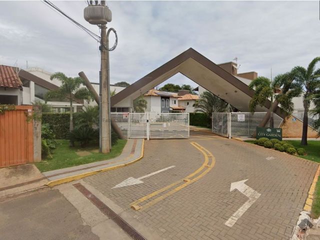 Sobrado com 243m² 3 quartos e 4 banheiros, à venda, no bairro Chácara Cachoeira em Campo Grande
