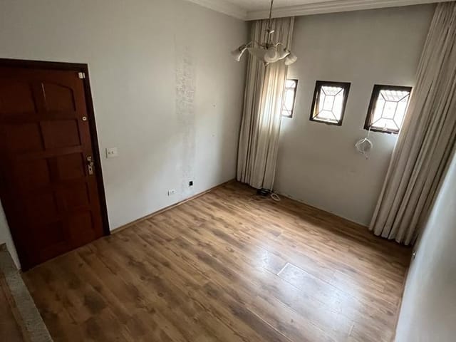 Foto do Sobrado - Sobrado para venda em Jardim Casablanca com 3 quartos, sendo 1 suíte , 198m² | Correteria Imóveis