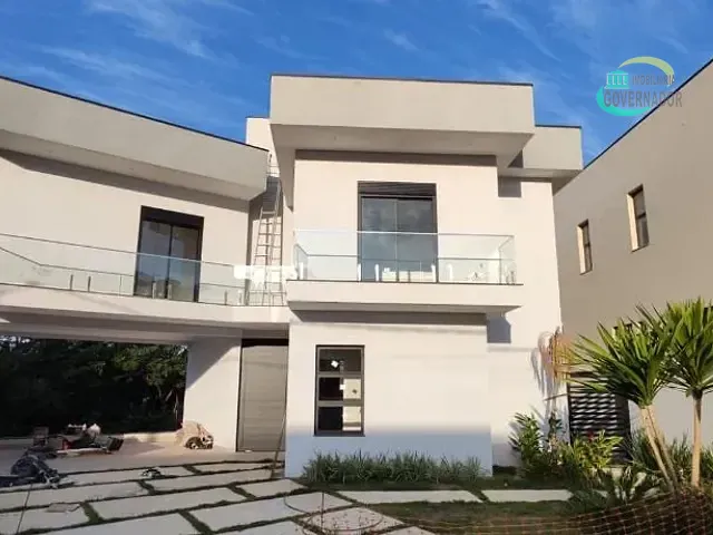Sobrado com 330m² 3 quartos e 4 banheiros, à venda, no bairro Lenheiro em Valinhos