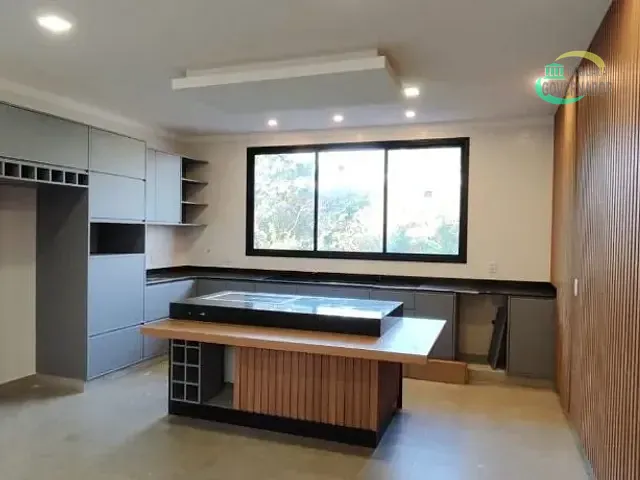 Sobrado com 330m² 3 quartos e 4 banheiros, à venda, no bairro Lenheiro em Valinhos