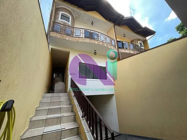 Sobrado com 151m² 4 quartos e 5 banheiros, à venda, no bairro Jardim das Flores em Osasco