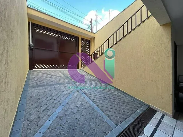 Sobrado com 151m² 4 quartos e 5 banheiros, à venda, no bairro Jardim das Flores em Osasco