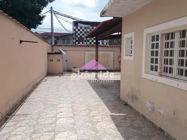 Sobrado 2 quartos e 2 banheiros, à venda, no bairro Conjunto Residencial Dom Pedro II em São José dos Campos