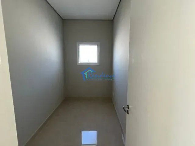 Sobrado com 300m² 3 quartos e 2 banheiros, à venda, no bairro Jardim Esplanada em Indaiatuba