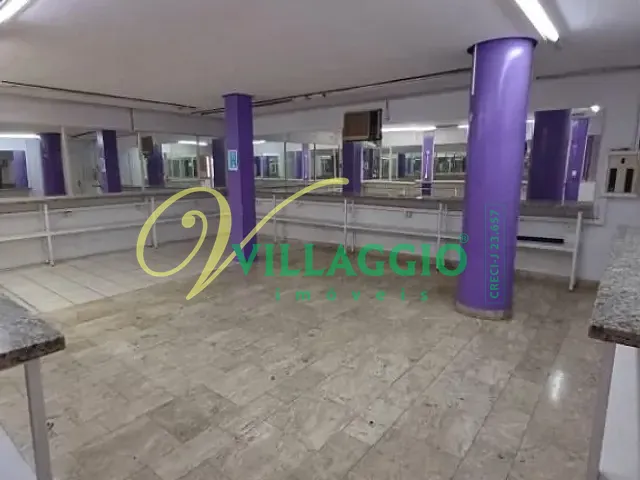 Sobrado com 550m², para alugar, no bairro Centro em São José do Rio Preto