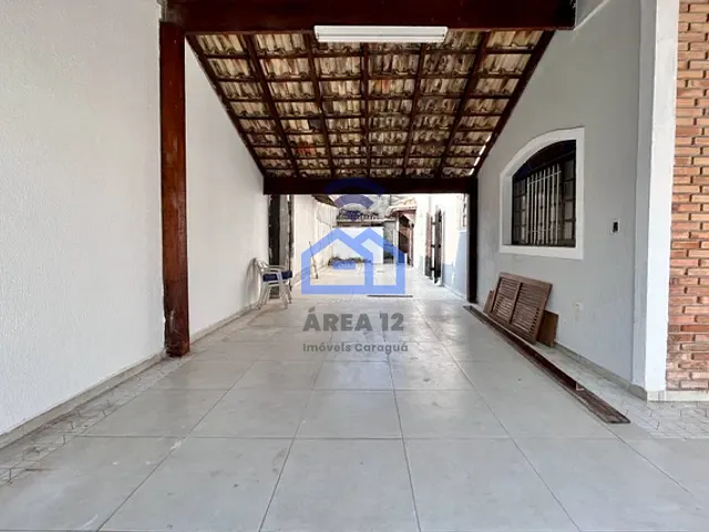 Sobrado com 280m² 5 quartos e 5 banheiros, à venda, no bairro Jardim das Gaivotas em Caraguatatuba