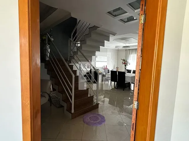 Sobrado com 250m² 3 quartos e 4 banheiros, à venda, no bairro Jardim Guanciale em Campo Limpo Paulista