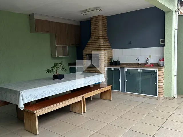 Sobrado com 250m² 3 quartos e 4 banheiros, à venda, no bairro Jardim Guanciale em Campo Limpo Paulista