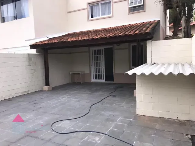 Sobrado com 141m² 3 quartos e 3 banheiros, à venda, no bairro Parque Munhoz em São Paulo