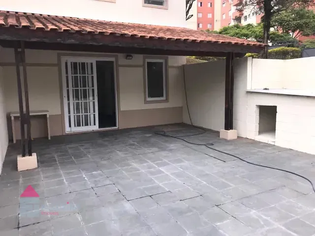 Sobrado com 141m² 3 quartos e 3 banheiros, à venda, no bairro Parque Munhoz em São Paulo