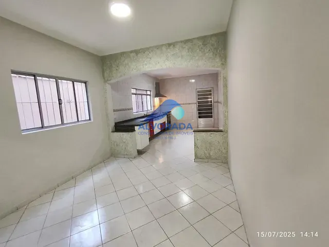 Sobrado 3 quartos e 4 banheiros, à venda, no bairro Residencial União em São José dos Campos