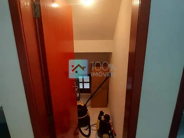 Sobrado com 140m² 3 quartos e 3 banheiros, à venda, no bairro Bosque dos Eucaliptos em São José dos Campos