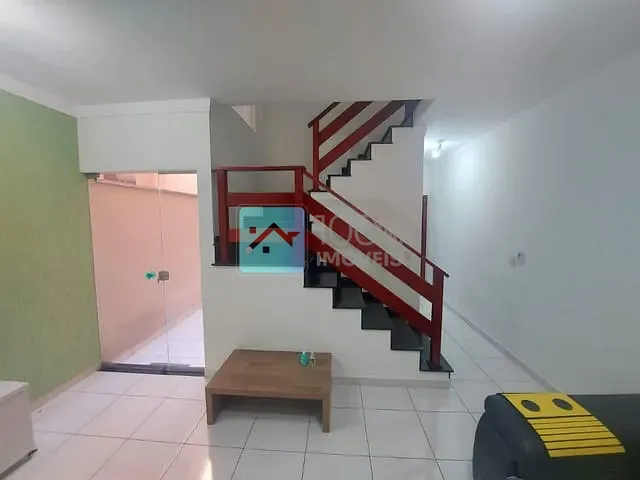 Sobrado com 140m² 3 quartos e 3 banheiros, à venda, no bairro Bosque dos Eucaliptos em São José dos Campos