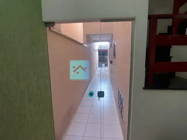 Sobrado com 140m² 3 quartos e 3 banheiros, à venda, no bairro Bosque dos Eucaliptos em São José dos Campos