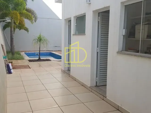 Sobrado com 450m² 3 quartos e 2 banheiros, à venda, no bairro Bairro Itapeva em Votorantim