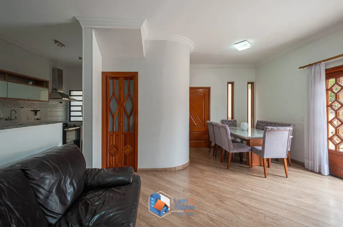 Sobrado, 3 quartos, 171 m² - Foto 2