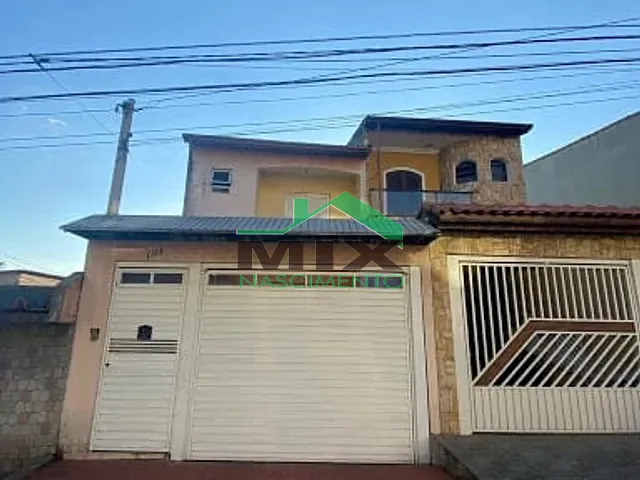 Casa com 285m² 3 quartos e 4 banheiros, à venda, no bairro Vila Camilópolis em Santo André