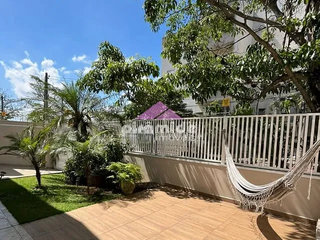 Sobrado com 358m² 4 quartos e 5 banheiros, à venda, no bairro Vila Patrícia em São José dos Campos