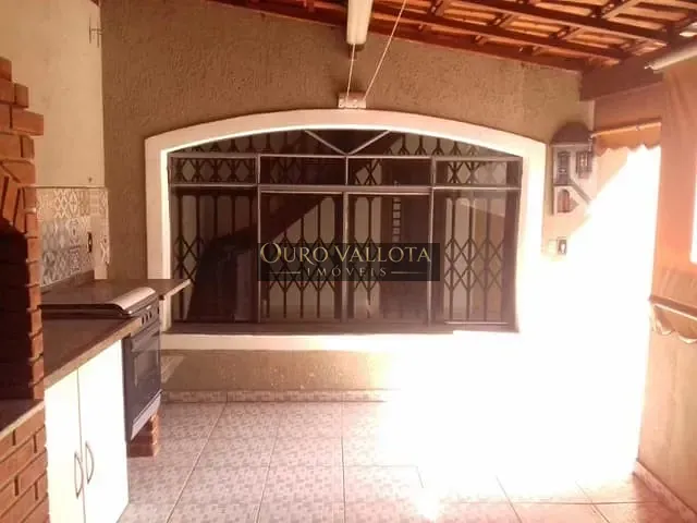 Sobrado com 122m² 2 quartos e 3 banheiros, para alugar, no bairro Vila Bertioga em São Paulo