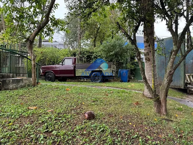 Sobrado com 1500m² 6 quartos e 4 banheiros, para alugar, no bairro Jardim Esplanada II em São José dos Campos