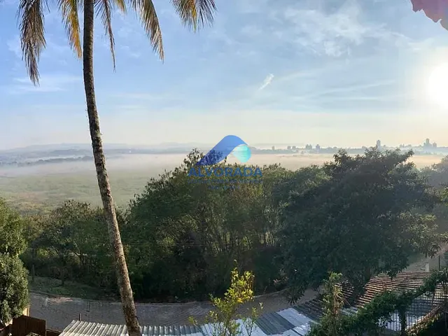 Sobrado com 1500m² 6 quartos e 4 banheiros, para alugar, no bairro Jardim Esplanada II em São José dos Campos