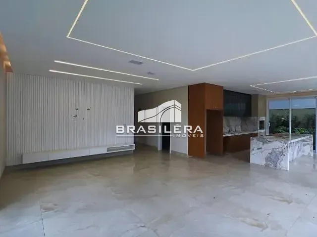 Sobrado com 568m² 4 quartos e 5 banheiros, à venda, no bairro Residencial Goiânia Golfe Clube em Goiânia