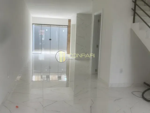 Sobrado com 141m² 2 quartos e 2 banheiros, à venda, no bairro Morretes em Itapema