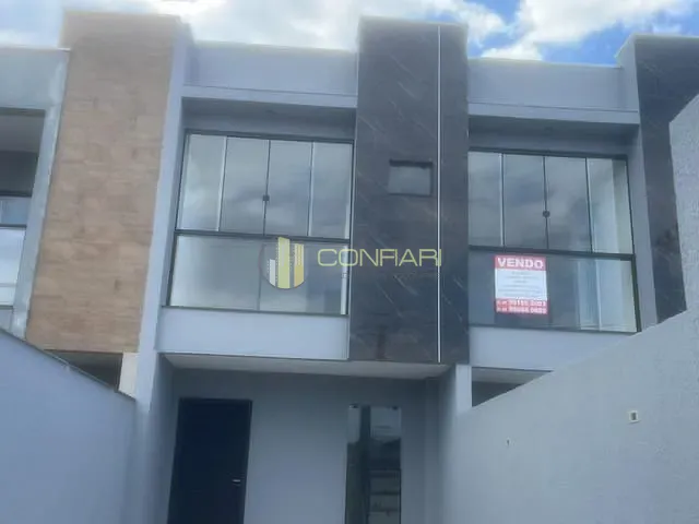 Sobrado com 141m² 2 quartos e 2 banheiros, à venda, no bairro Morretes em Itapema