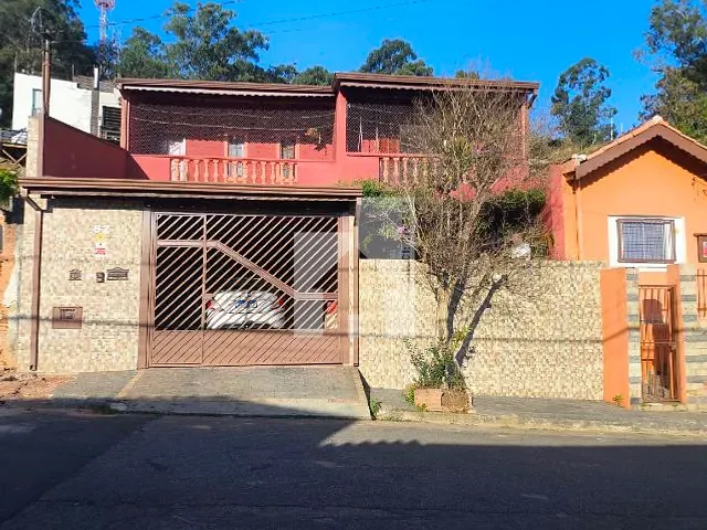 Sobrado com 250m² 4 quartos e 3 banheiros, à venda, no bairro Vila Rica em Jundiaí