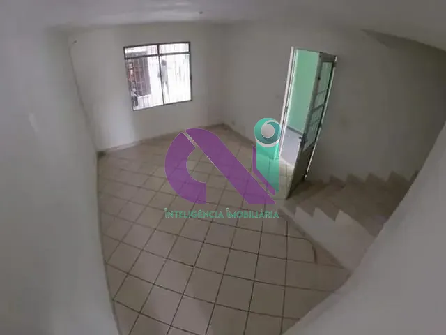 Sobrado com 125m² 2 quartos e 1 banheiro, à venda, no bairro Cidade das Flores em Osasco
