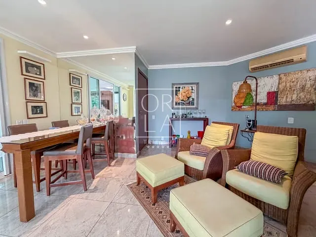 Sobrado com 610m² 4 quartos e 7 banheiros, à venda, no bairro Residencial Alphaville Flamboyant em Goiânia