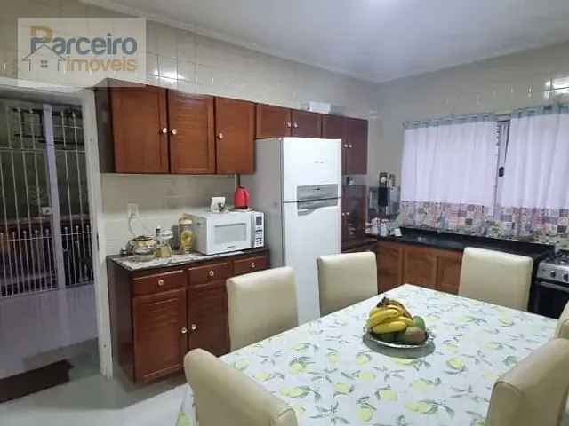 Casa com 202m² 3 quartos e 2 banheiros, à venda, no bairro Limoeiro em São Paulo