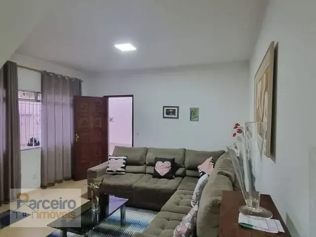Casa com 202m² 3 quartos e 2 banheiros, à venda, no bairro Limoeiro em São Paulo