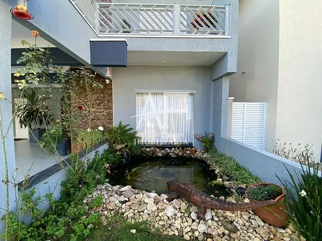 Sobrado com 300m² 3 quartos e 5 banheiros, à venda, no bairro Bairro dos Guedes em Tremembé