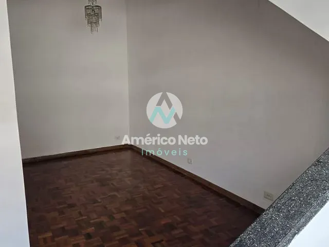 Sobrado 2 quartos e 1 banheiro, à venda, no bairro Cerâmica em São Caetano do Sul