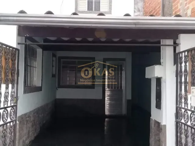 Sobrado com 176m² 3 quartos e 1 banheiro, à venda, no bairro Jardim Santa Lúcia em Suzano