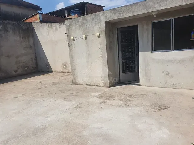 Sobrado com 181m² 3 quartos e 3 banheiros, à venda, no bairro Vila Independência em Mauá