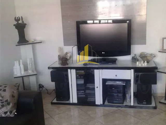 Sobrado com 250m² 5 quartos e 4 banheiros, à venda, no bairro Vila Matilde em São Paulo