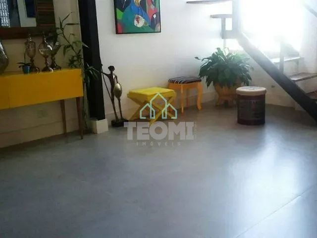 Sobrado com 1112m² 5 quartos e 2 banheiros, à venda, no bairro Loteamento Eldorado em Tremembé